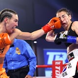 Bob Arum deja en remojo la idea de una pelea entre Amanda Serrano y Mikaela Mayer