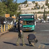 Dos explosiones en paradas de autobús sacuden a Jerusalén