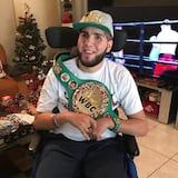 Prichard Colón se disfruta una ‘bailadita’ con su hermana