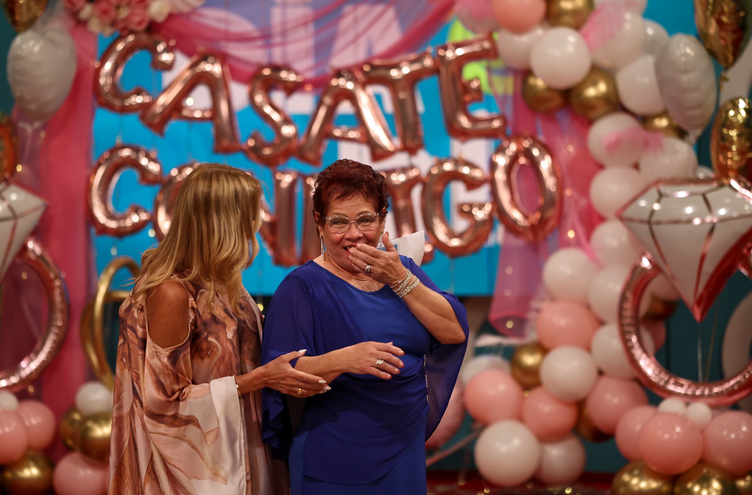 Carmen Ofelia Morales, junto a Dagmar, estaba sumamente emocionada y feliz. 