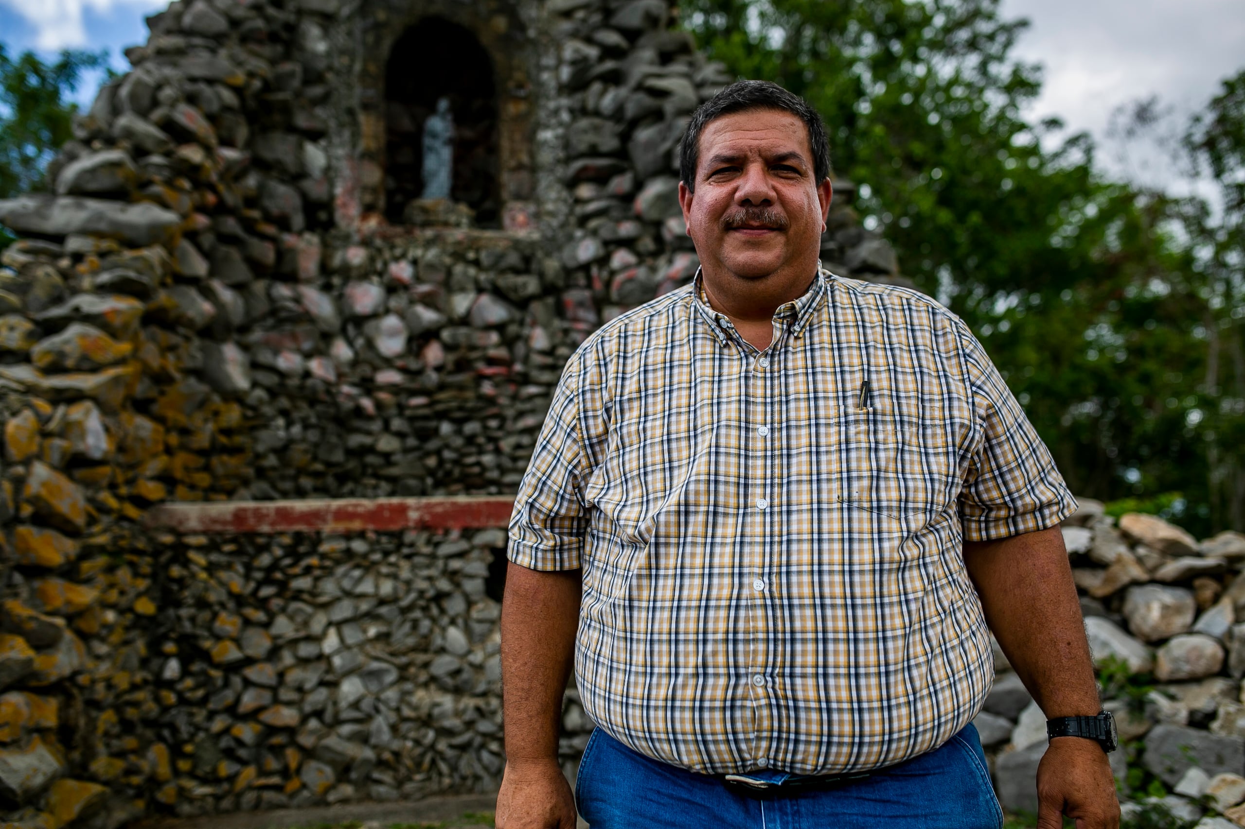 Israel Román Martínez, presidente de la organización comunitaria Surcando la Historia.