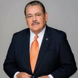 Jorge Rivera Nieves será condecorado con dos doctorados honoris causa