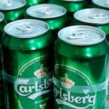 Cerveceras Carlsberg y Heineken se van de Rusia