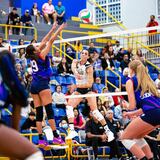 Andrea Rangel carga con el premio “Regreso del Año” en el Voleibol Superior Femenino