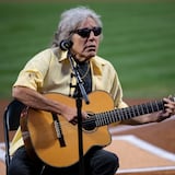 La historia que no conocías de la canción “Feliz Navidad” de José Feliciano