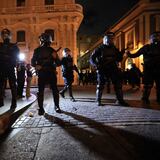 Cuatro manifestantes son arrestados durante protestas contra LUMA Energy