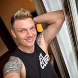 Cantante señala a Nick Carter de presunto abuso sexual