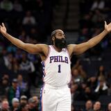 James Harden aportó 27 puntos y 12 asistencias en su estreno con los Sixers