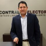 Contralor electoral ordena a funcionarios separar lo político de lo oficial en sus redes sociales