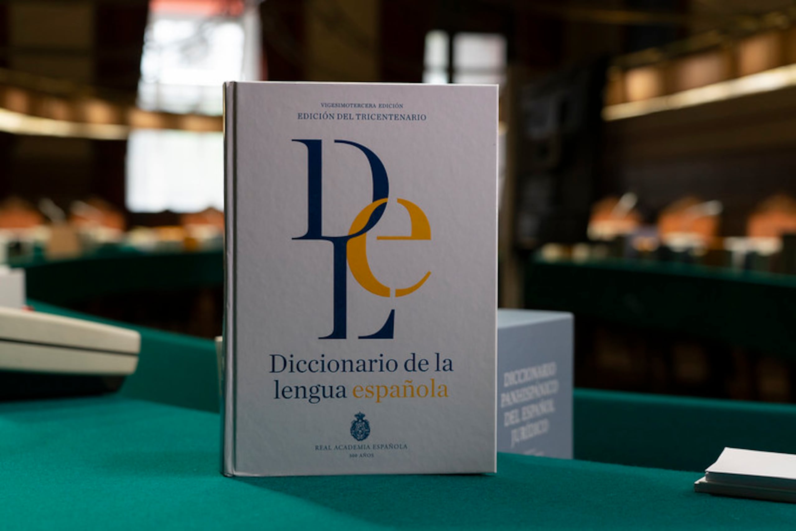 Diccionario de la lengua española.