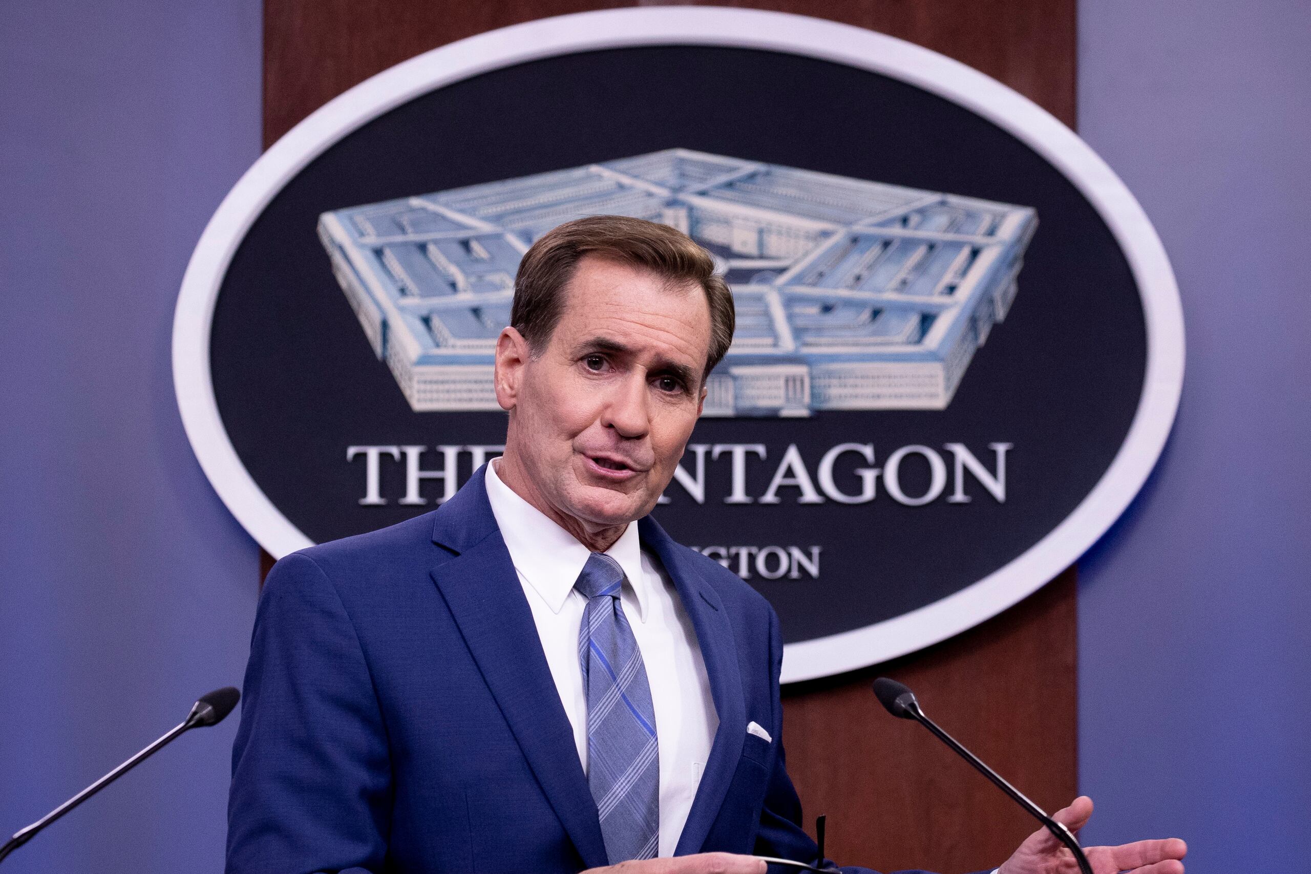 El portavoz del Departamento de Defensa, John Kirby, precisó que las expresiones de Putin son parte de la estrategia de Moscú de lanzar información “diseñada intencionadamente para engañar o intentar crear excusas o pretextos para justificar un acto injustificable”. EFE/Michael Reynolds