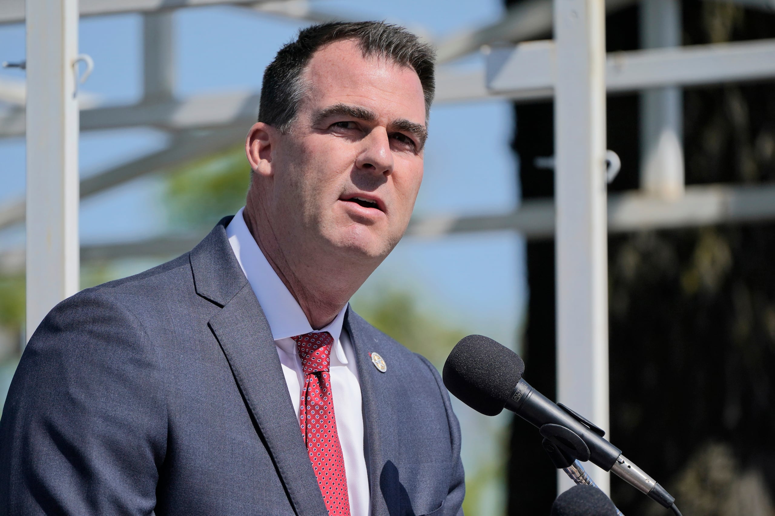 El gobernador de Oklahoma Kevin Stitt