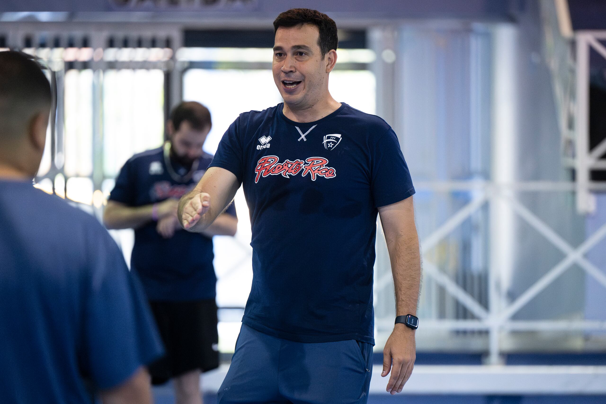 El entrenador Fernando Morales ya está al frente del entrenamiento del sexteto patrio.