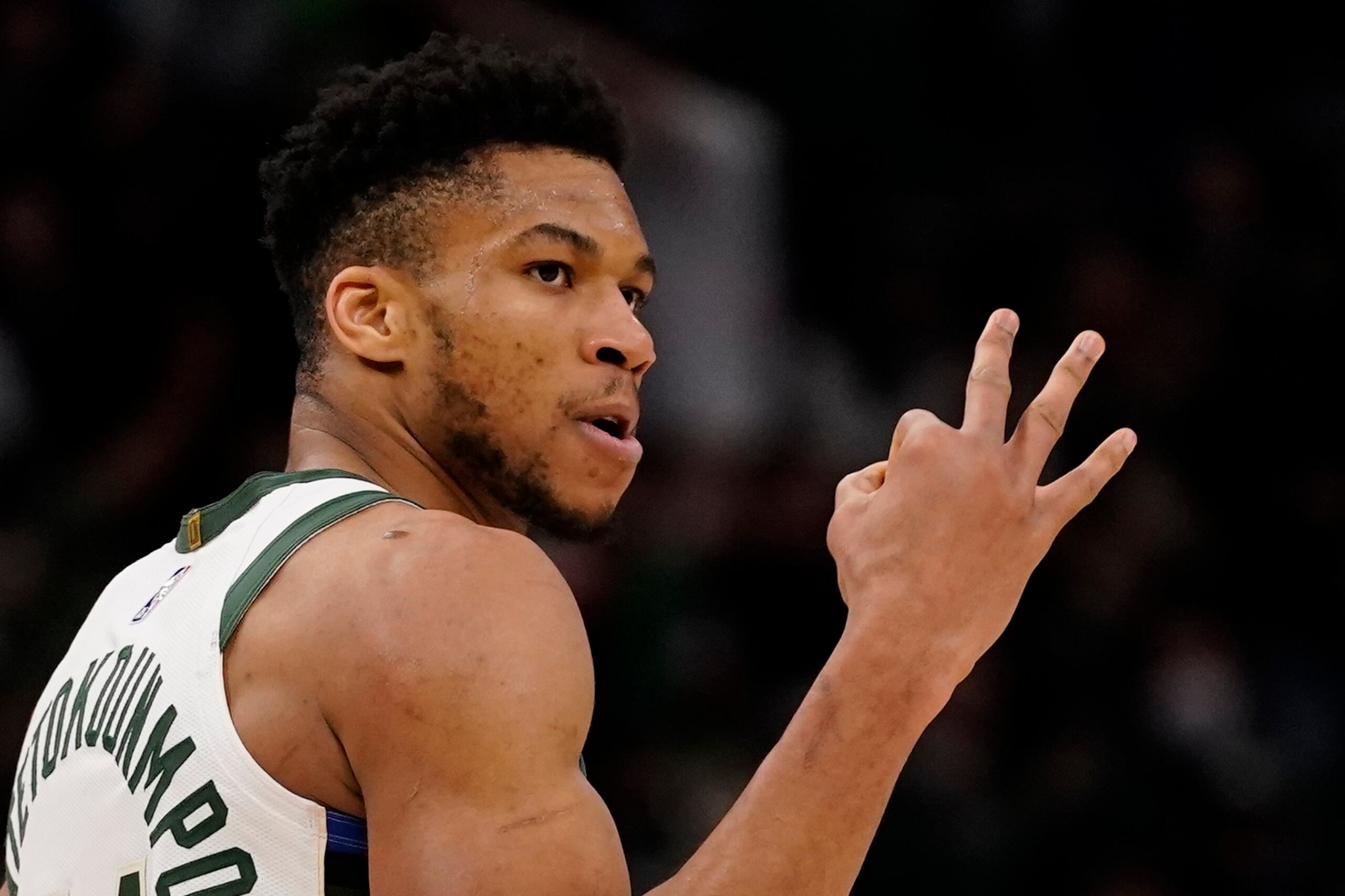 Giannis Antetokounmpo, de los Bucks de Milwaukee.