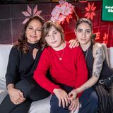 Gloria y Emilio Estefan graban disco de Navidad con su hija y nieto