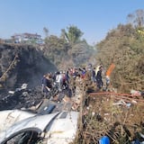 El trágico fin de cuatro amigos que viajaban en el avión de Nepal que se estrelló