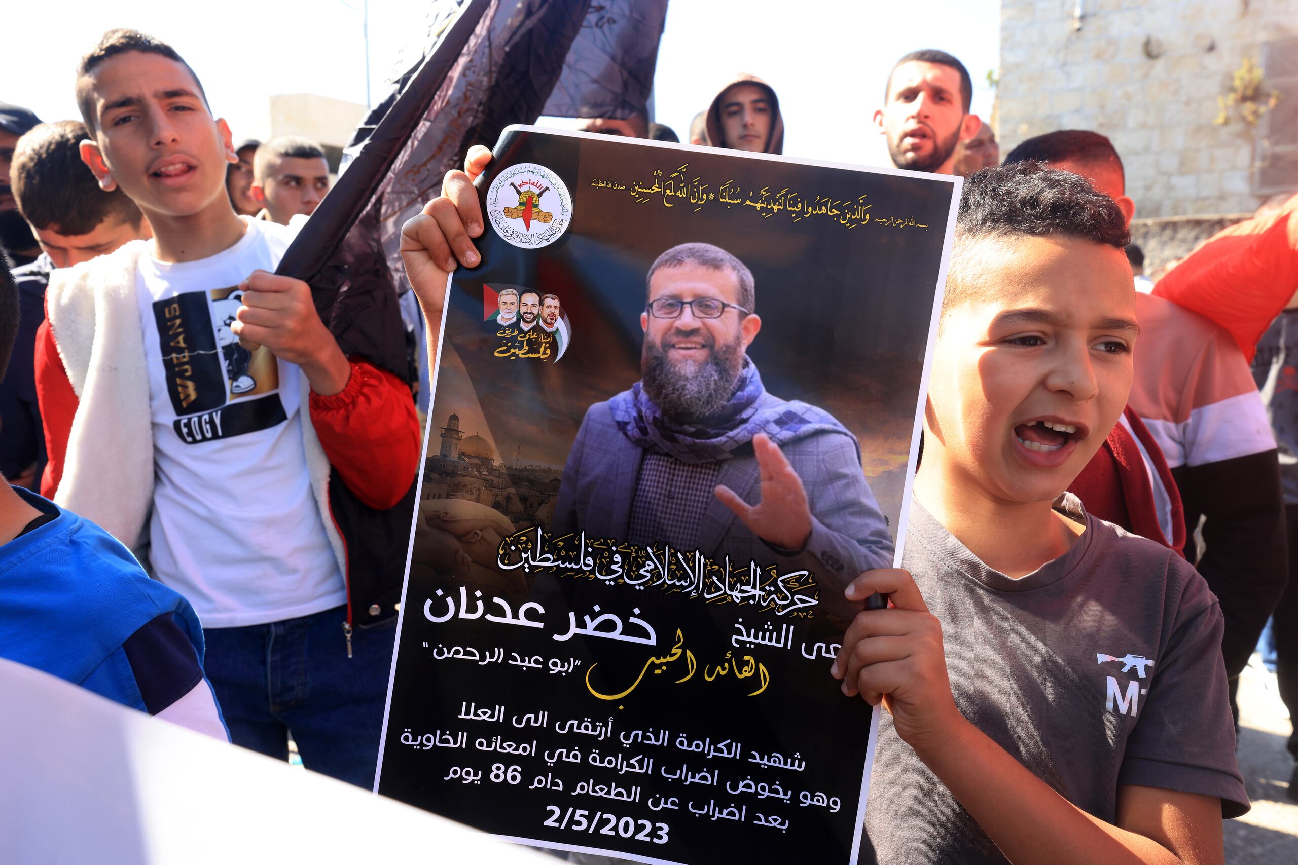 Protesta por la muerte del palestino Khader Adnan en Yenín.