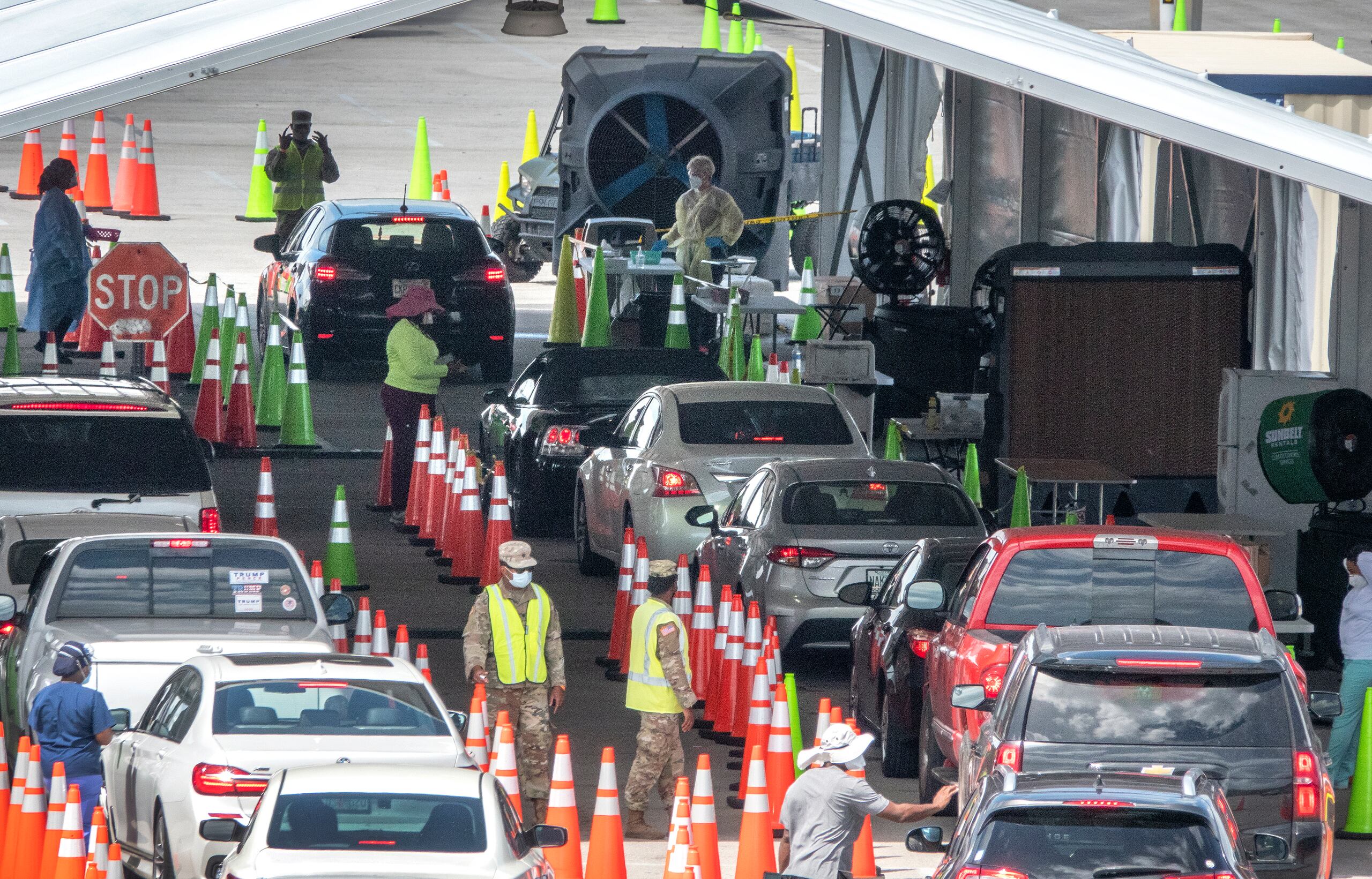 Días atrás, el Aeropuerto Internacional de Miami dio a conocer sus proyecciones con motivo de este festivo y señaló que entre los próximos 18 y 29 de noviembre espera recibir 1.8 millones de pasajeros, por lo que sería “el más activo de su historia”. ARCHIVO/EFE/EPA/CRISTOBAL HERRERA-ULASHKEVICH