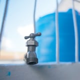 Salud da recomendaciones sobre el manejo del agua a raíz del racionamiento