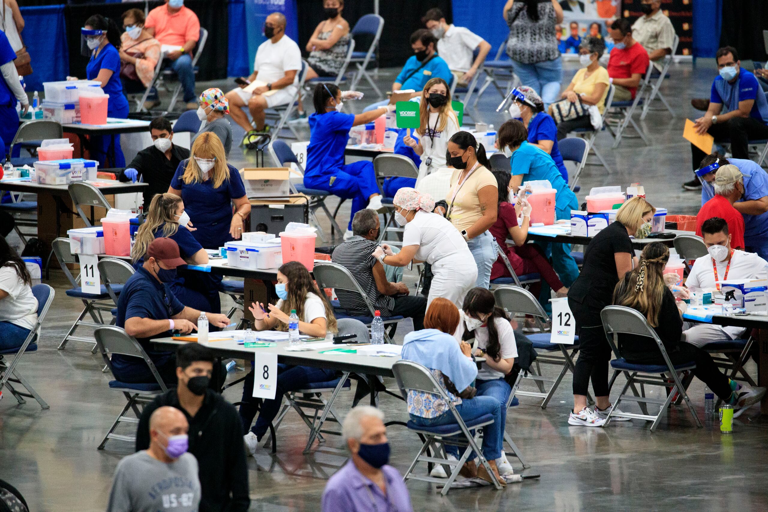 VOCES estuvo a cargo de la vacunación masiva, en la que 10,696 personas recibieron la dosis de Johnson & Johnson.