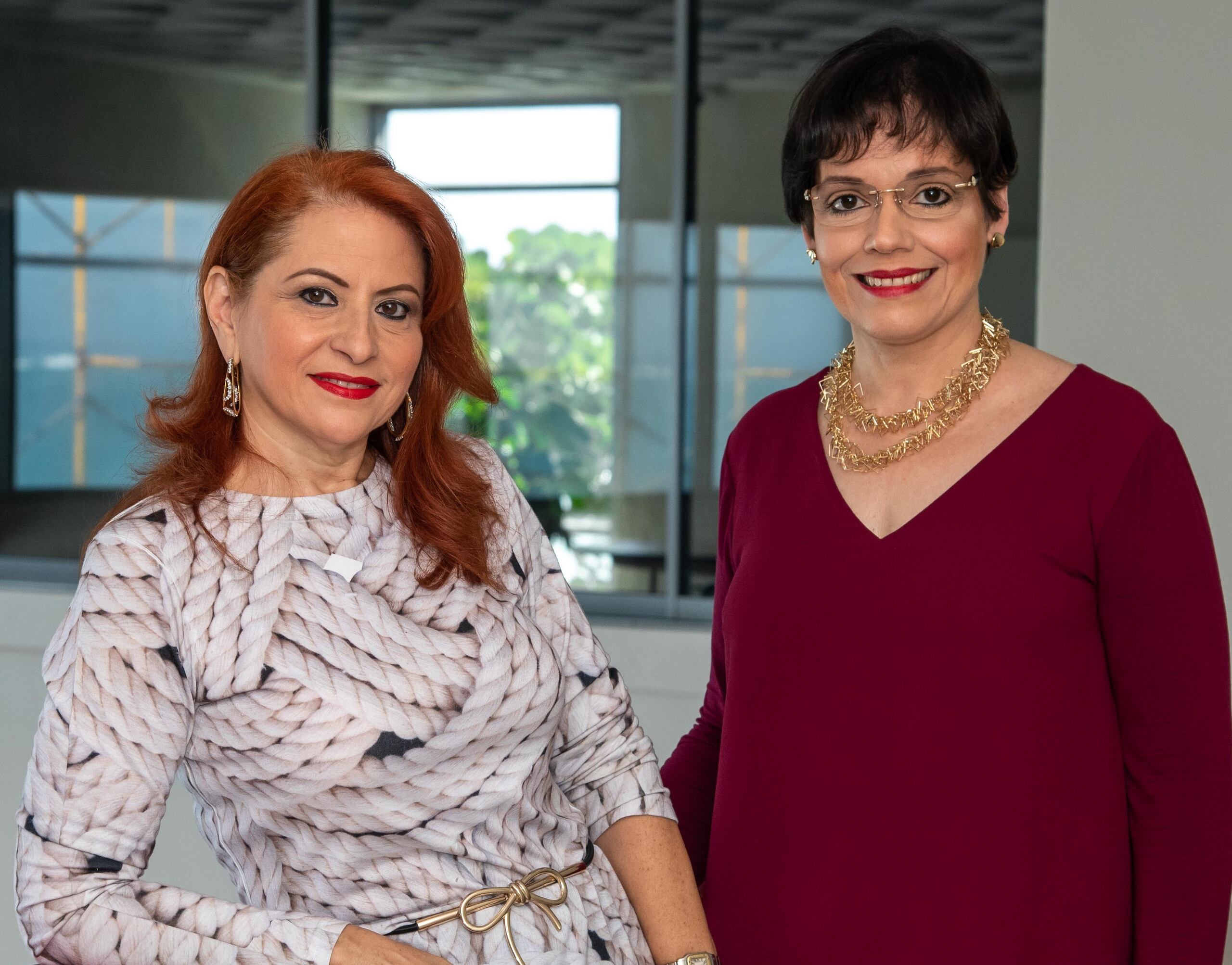 Wanda Piña-Ramírez y Norma Dávila, de The Human Factor Consulting Group.