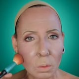 ¡Impresionante!: Experto en maquillaje se “convierte” en Laura Bozzo