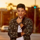 Chayanne lanza bachata para bailar y enamorar