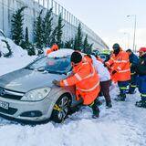 Nevadas deja a miles varados en Estambul y Atenas