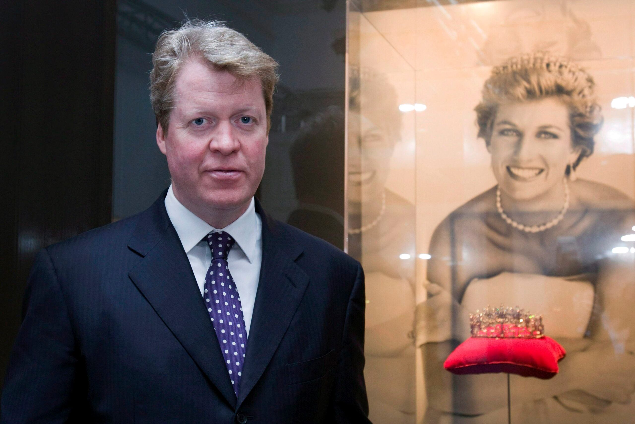 Charles Spencer, hermano de la princesa Diana.