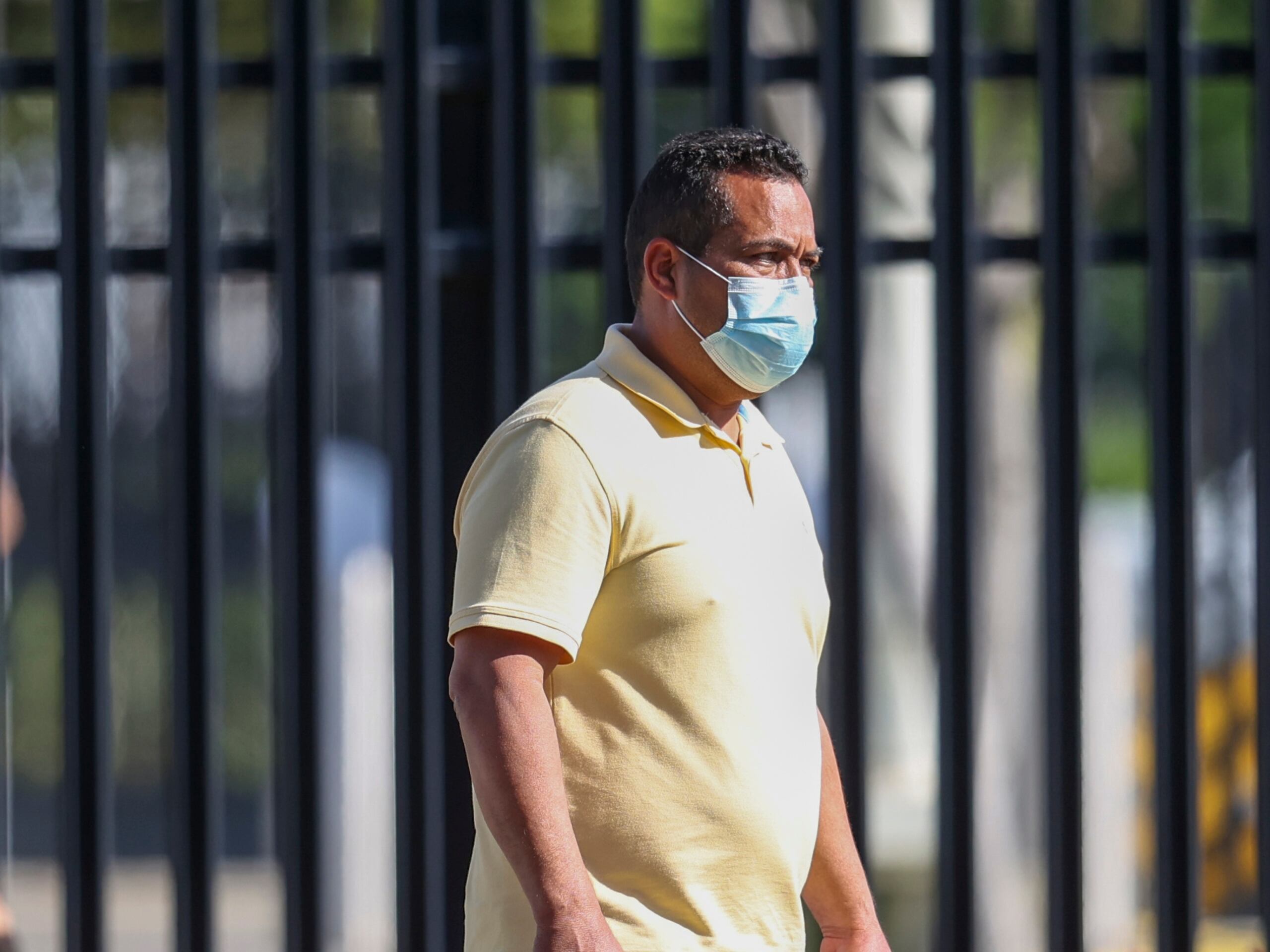 Reinaldo Vargas cuando salía del Tribunal federal, tras ser arrestado el 5 de mayo pasado por corrupción.