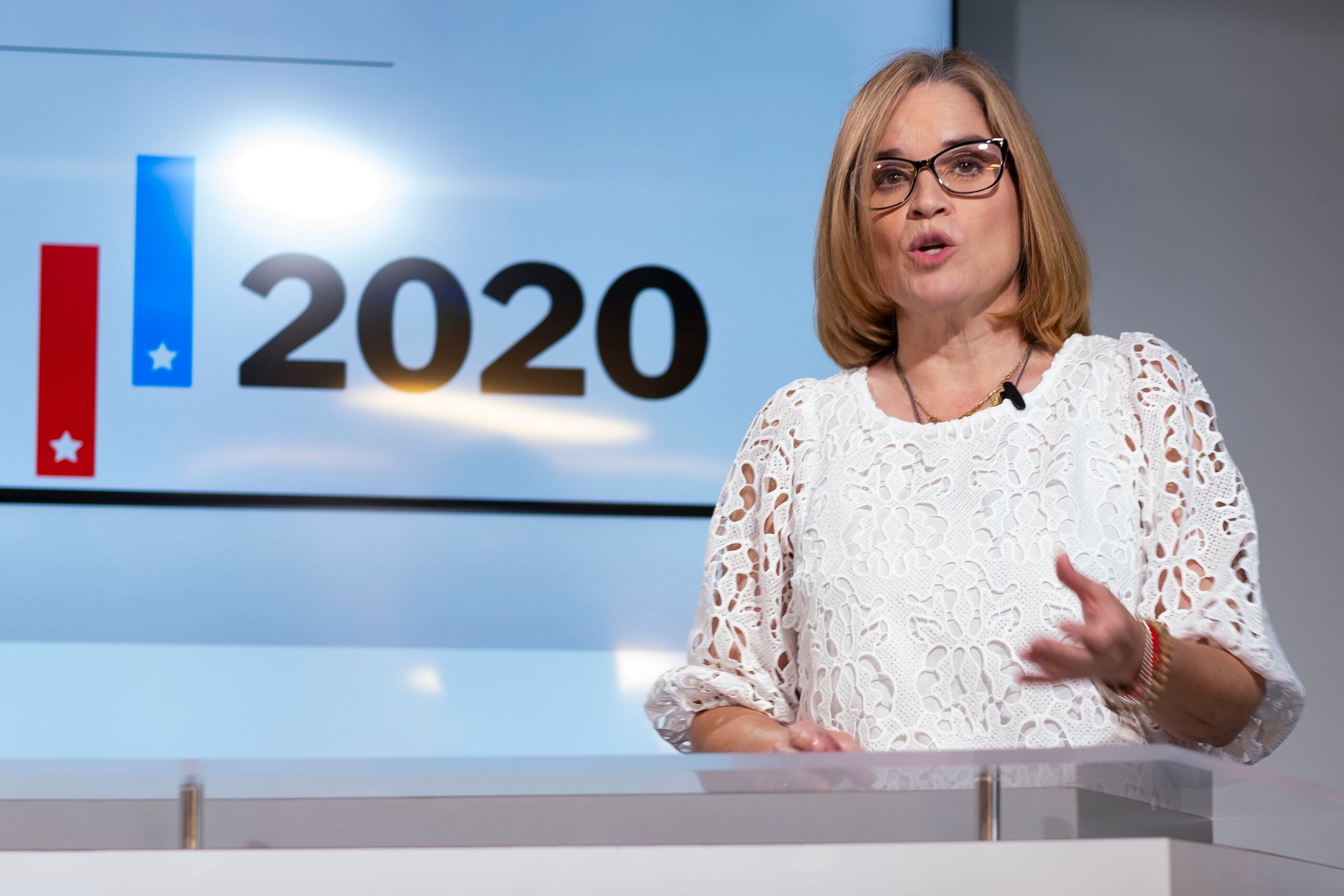 Carmen Yulín Cruz, considera que Charlie Delgado tiene que expresarse con claridad para poder convencer a más votantes.