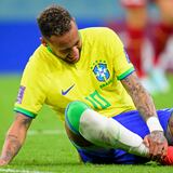 Brasil decidirá sobre Neymar tras el partido con Camerún