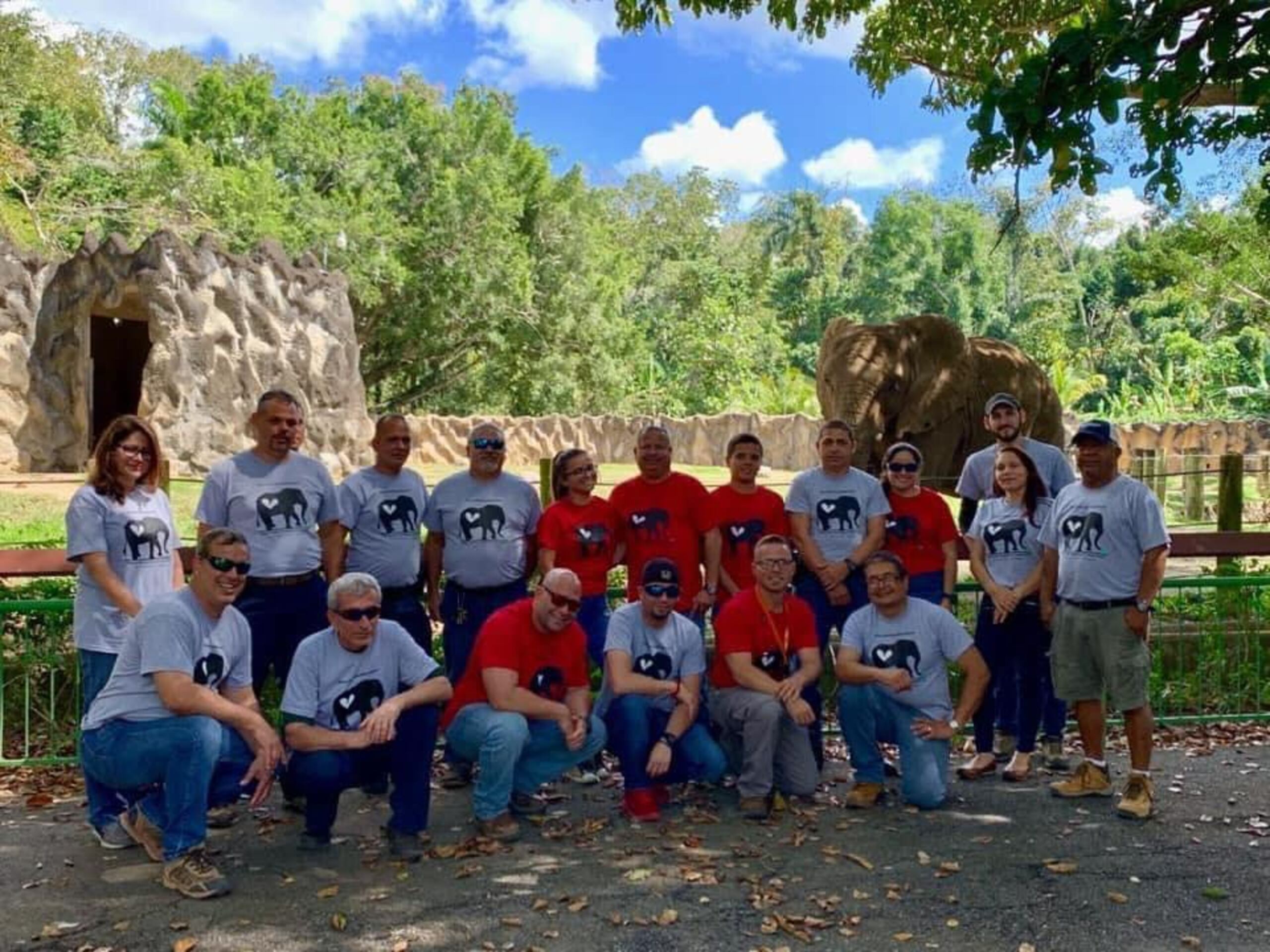 Foto que adjuntaron los empleados del Zoológico de Mayagüez en una carta abierta en la que expresaron su tristeza ante el cierre de la instalación.