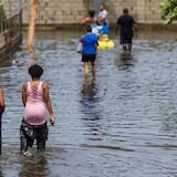 FEMA trabaja proyectos para atender riesgos de inundación en 25 municipios