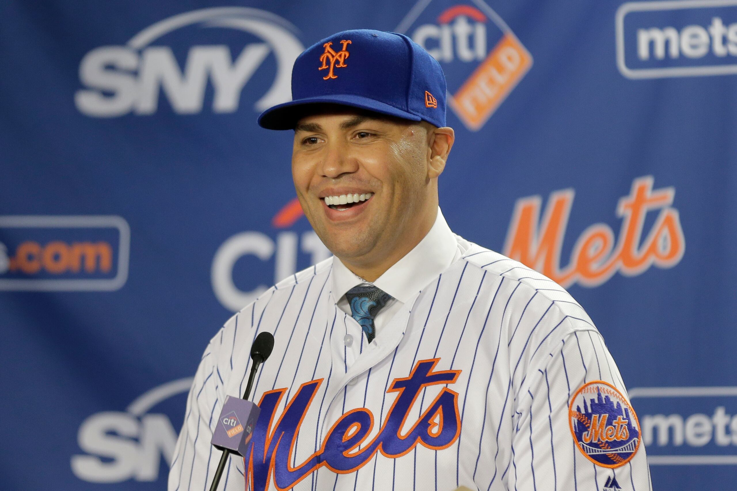 El boricua Carlos Beltrán fue contratado por el gerente general de los Mets como su asesor especial.