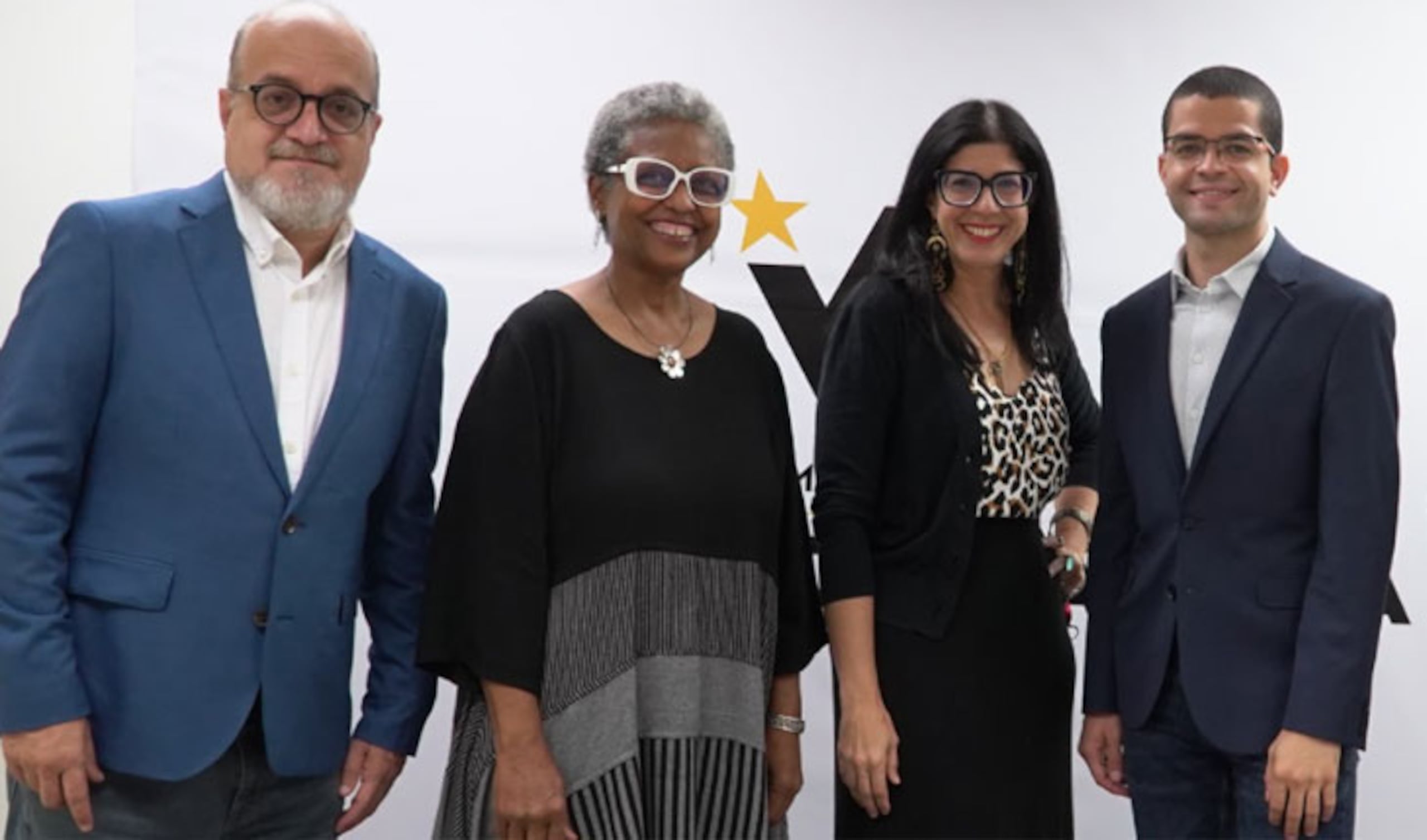 En la foto, Rafael Bernabe, Ana Irma Rivera Lassén, Mariana Nogales y José Bernardo Márquez