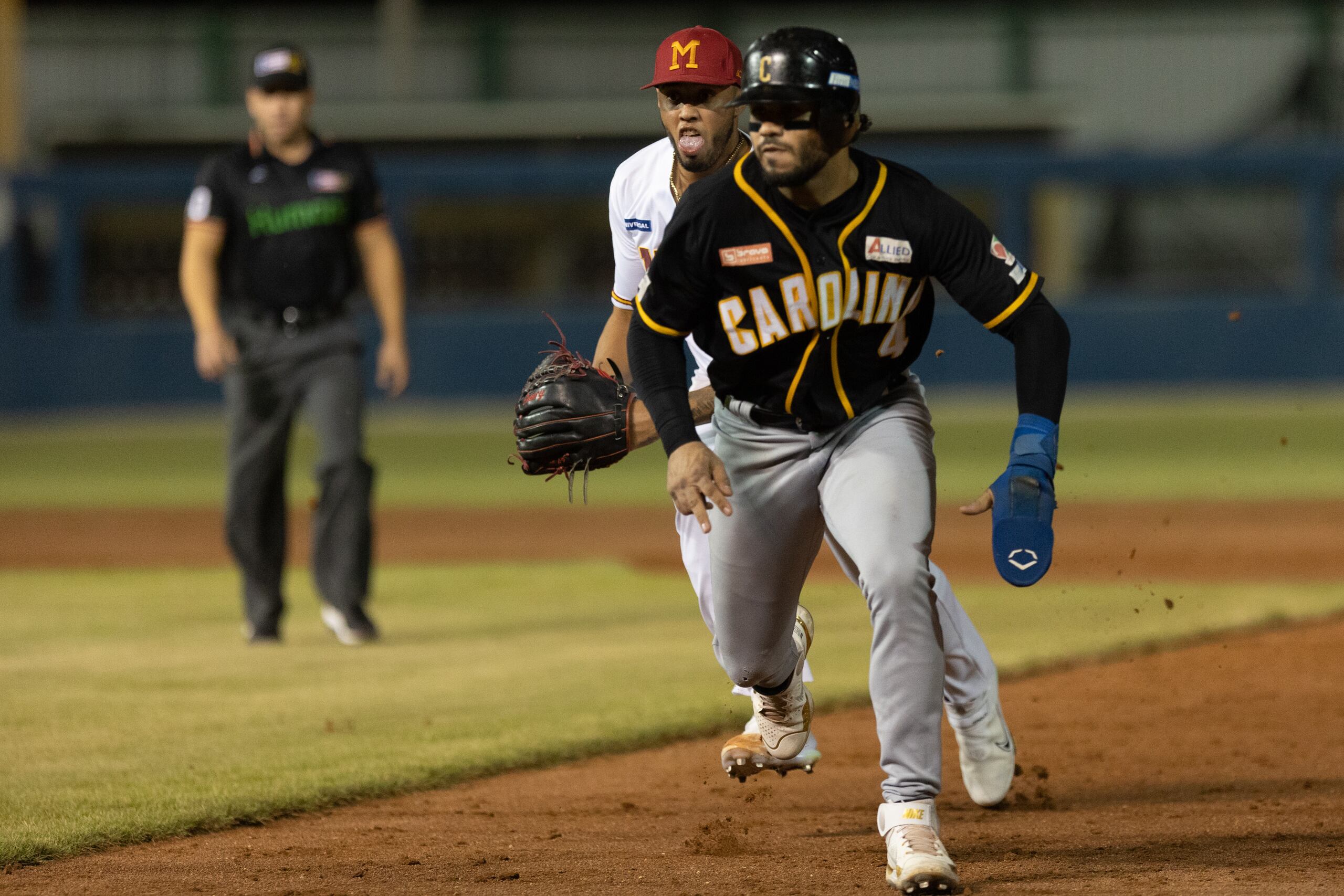 La serie final entre Indios y Gigantes jugará su tercer partido este viernes, a las 7:10 p.m., en Carolina.