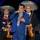 Hijo de Juan Gabriel habla sobre la sexualidad de su padre