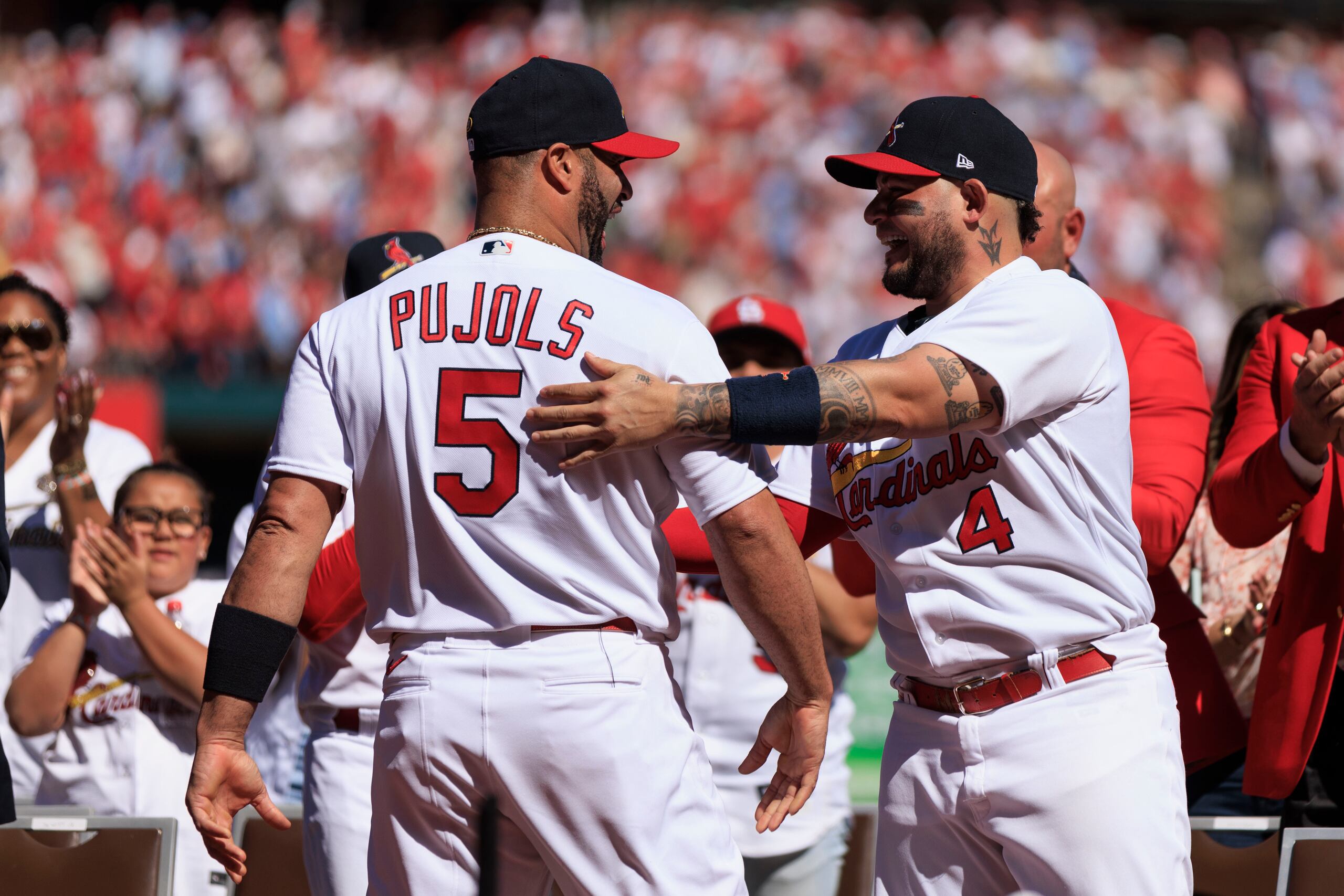 Yadier Molina y Albert Pujols también está en la postemporada como equipo campeón de división que deberá jugar en ronda de wild card.