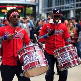 Con mucha vida la casa de los Braves de Atlanta ante tercer partido de la Serie Mundial