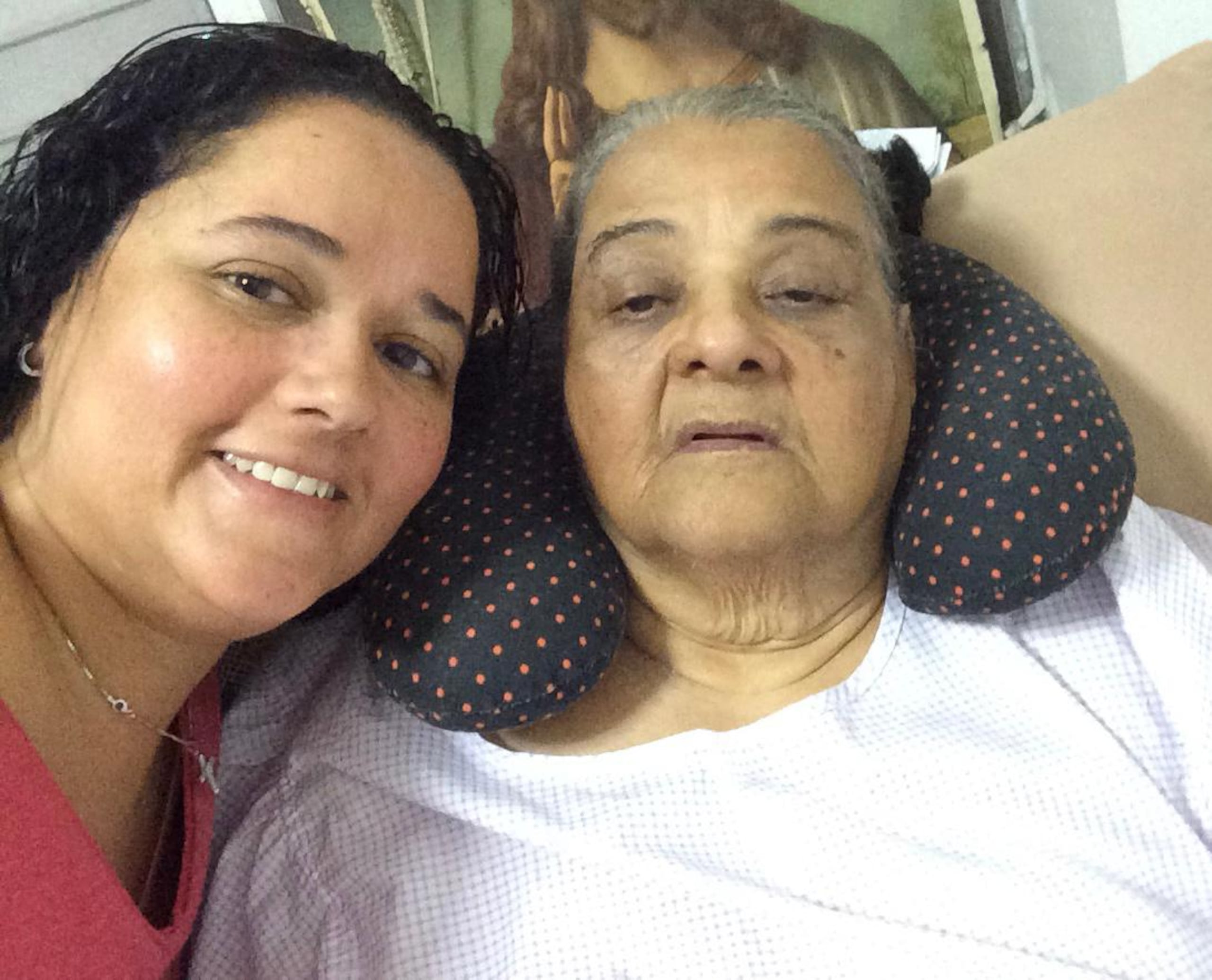 Xiomara Molero tiene a su señora madre padeciendo de alzheimer desde hace 10 años y lamentó no haberla podido tener presente en la ceremonia en la que fue exaltada al Salón de la Fama de Voleibol de Puerto Rico.