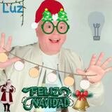 Revive con humor el clásico navideño de “La luz”