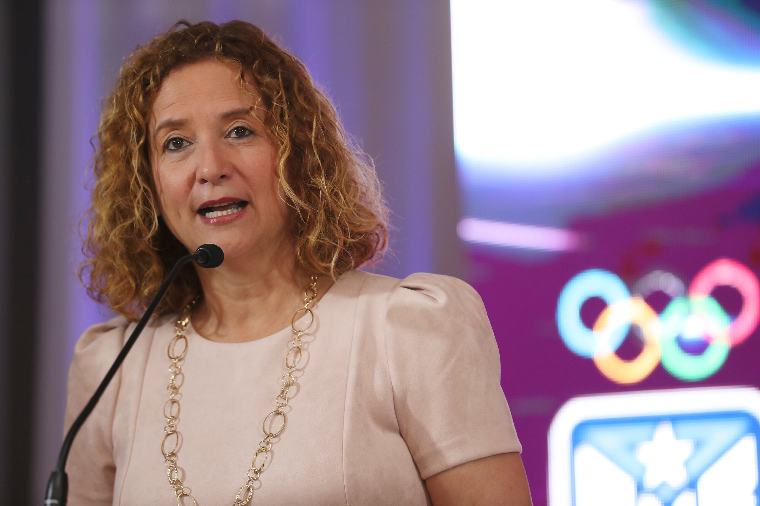 Sara Rosario, presidenta del Comité Olímpico local, le había solicitado al Departamento de Salud que considerara a sus atletas para vacunación en las primeras fases.