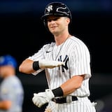 Los White Sox de Chicago sumaron a Andrew Benintendi 