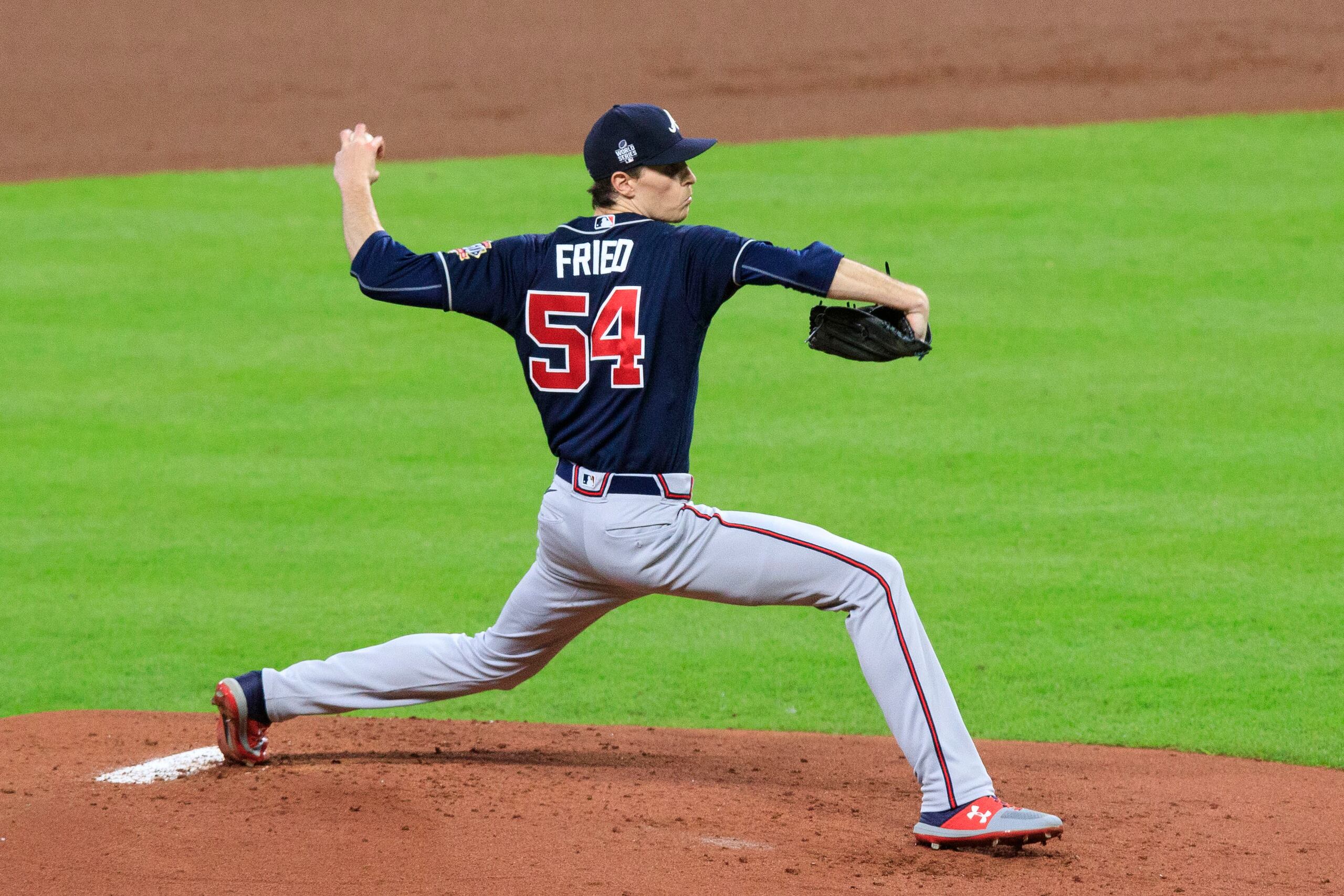 En su salida anterior en esta Serie Mundial (segundo juego), Max Fried permitió seis carreras en apenas cinco entradas. El martes lanzará el importante sexto encuentro.