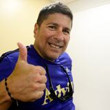 Raymond Arrieta invita a caminata simbólica