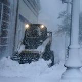Tormenta de nieve paraliza el noreste de EE.UU.