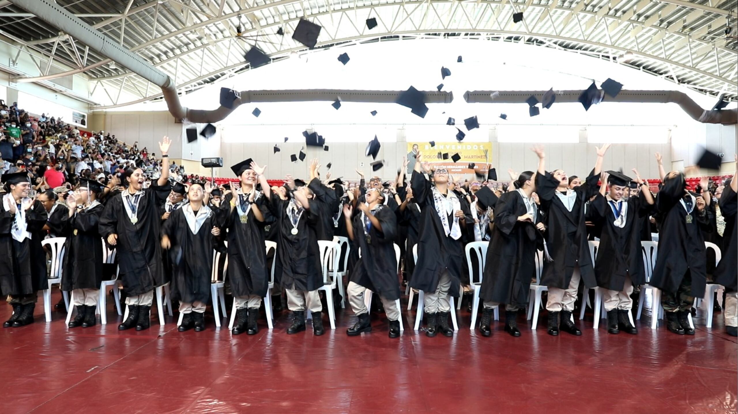 De los estudiantes graduados de la Puerto Rico Youth ChalleNGe Academy, 72 alumnos buscarán obtener un grado de bachillerato.