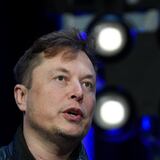 Elon Musk dice que la inteligencia artificial le “estresa” 