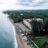 Residentes de Sol y Playa en Rincón apelarán la orden judicial que los obligaría a derribar todo lo construido